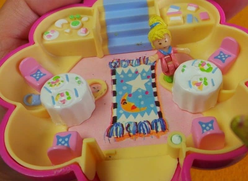 polly-pocket
