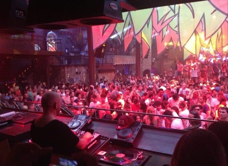 ibiza house party